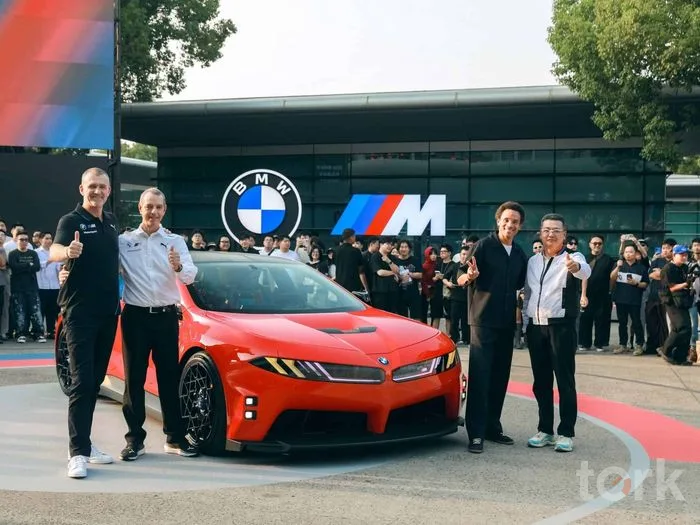 BMW M’nin elektrikli geleceği Çin’de sahneye çıktı